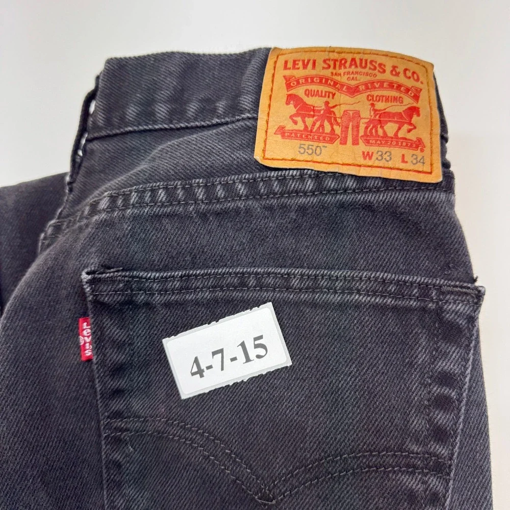 Levi Jeans Mens W33 L32 Black 550 Relaxed Fit Straight Leg Denim
